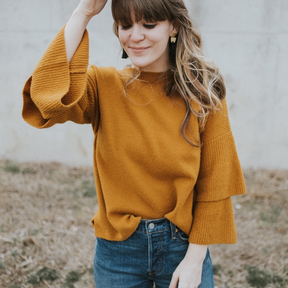 Madewell Tier-Sleeve Pullover Sweater in Coziest Yarn